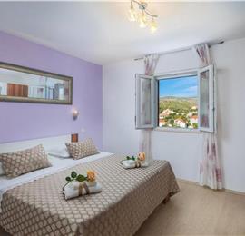 6 bedroom villa with pool in Milna, Brac Island sleeps 11